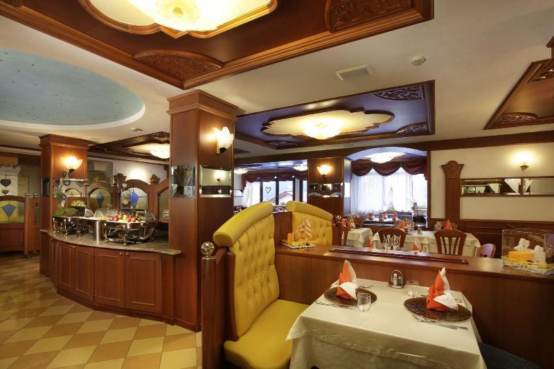Cavallino Lovely Hotel Andalo Exterior photo